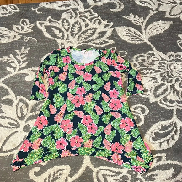 Simply southern dress/tunic. Excellent condition. Size small floral stretchy - Picture 1 of 3